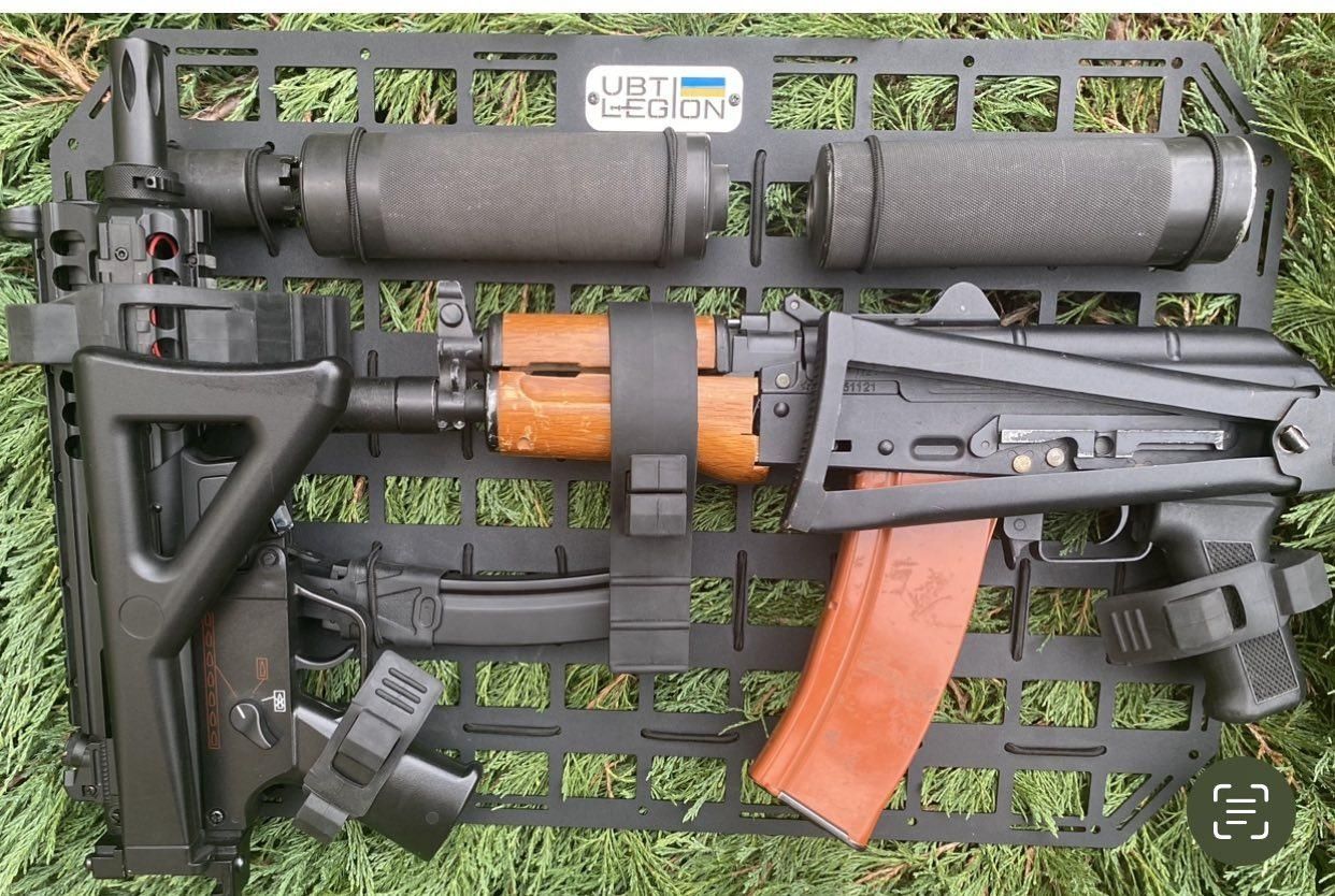 Крепление Quick Fist Weapon Clamp для винтовок  дробовиков или AR набор 2шт.
