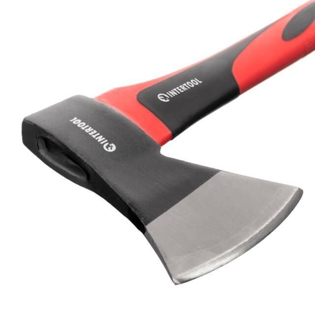 Топор 600г ручка из фибергласса. INTERTOOL